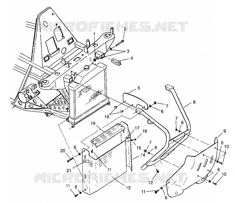 PARAGOLPES Y ESCUDOS Scrambler W967840 (4935823582A007)