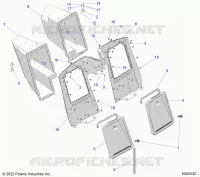 CARROCERÍA POSTERIOR STORAGE COMPARTMENTS