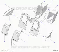 CARROCERÍA POSTERIOR STORAGE COMPARTMENTS